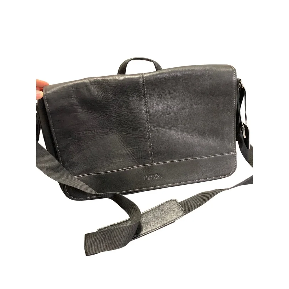 Kenneth Cole Reaction Black Leather‎ Messenger Bag Laptop Briefcase Crossbody